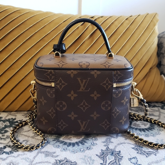 Louis Vuitton Vanity PM - Picture 3 of 14